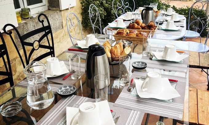 Razimet House | Exceptional Domaine De l Ourbise: Pool, Spa & Breakfast