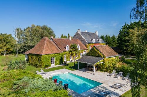 Feings Bed & Breakfast | Experience Domaine de la Blonnerie with Oceanfront Views