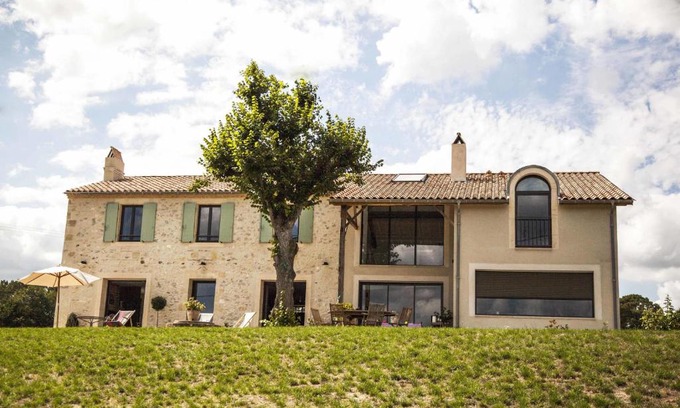 Sigalens Bed & Breakfast | Pet-Friendly Oceanfront Escape at Domaine De La Dune