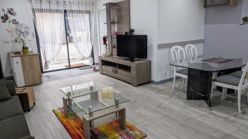 La Roche-sur-Foron Apartment | Modern Mountain Retreat at Domaine de la Griffe