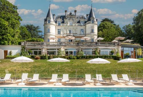 Veigne Hotel | Relax at Domaine de la Tortinière - 4-Star Oceanfront Retreat