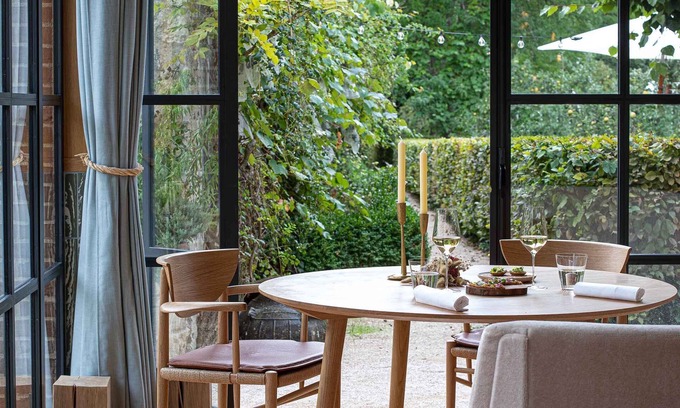 Guainville Hotel | Elegant Domaine de Primard: 5-Star Retreat with Spa & Pool