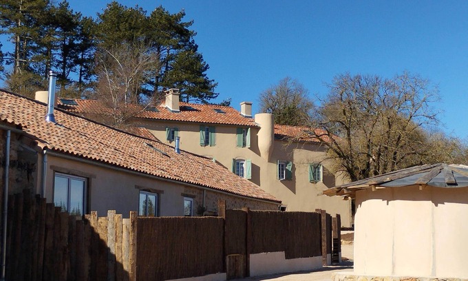 Le Caylar Apartment | Experience Nature at Domaine de Servières - Le Grand Gîte
