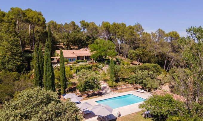 Lorgues Villa | Inviting Domaine de Sofie in Lorgues with Private Pool