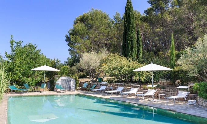 Saint-Antonin-du-Var House | Unforgettable Stay at Domaine du Clos d'Alari - 10/10 Rated