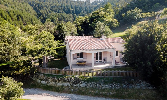 Asperjoc House | Stunning Domaine du Vernadel with Pool Near Antraiques