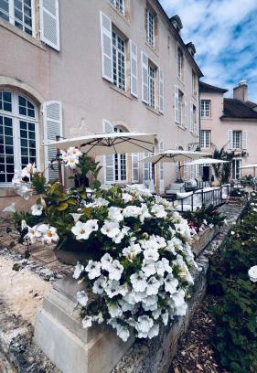 Savigny-en-Terre-Plaine House | Pet-Friendly Getaway at Domaines du Château de Ragny