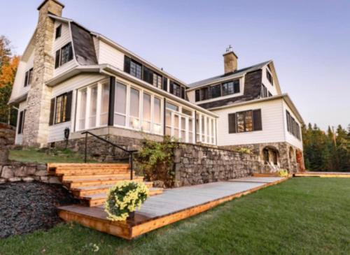 Pointe-au-Pic Villa | Domaine Fairbanks