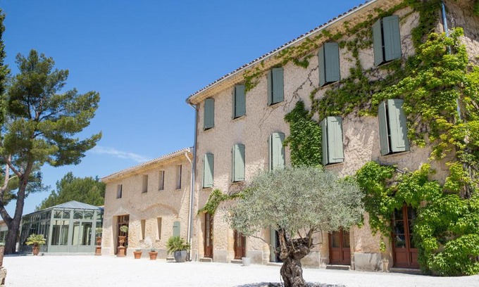 Grand Sud Hotel | Discover Serenity at Domaine Gaogaia with Oceanfront Views