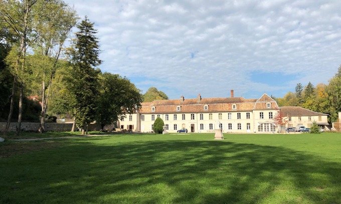 Rollainville Villa | Domaine 'Gîte De L'Abbaye' with Private Pool, Private Terrace and Wi-Fi