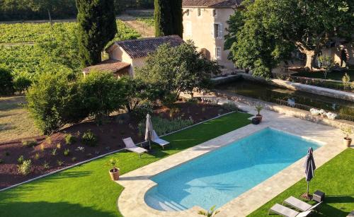 Brignoles Bed & Breakfast | Oceanfront Escape at Domaine Les Mûriers - Rated 9/10!