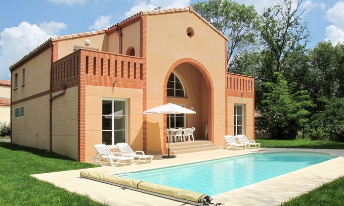 Pont-de-Larn House | Domaine Royal Green V810I by Interhome