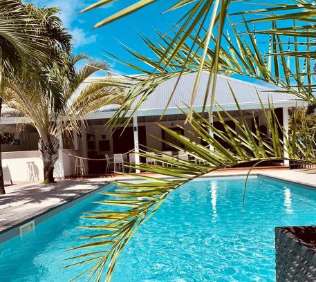 Saint-Francois Hotel | Discover Domaine Saint-François: Oceanfront Bliss Await