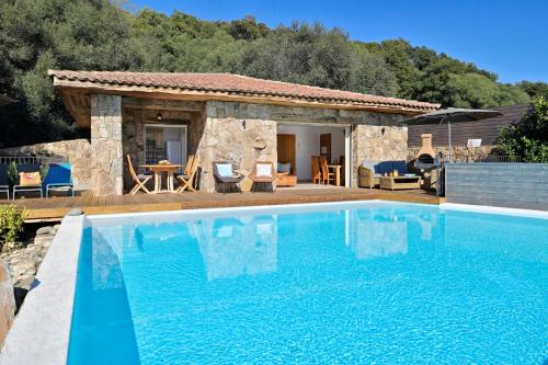 Olmeto Villa | Eco-Friendly Retreat at Domaine Valle Doniche - 10/10 Rated