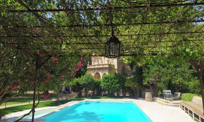 Saint-Thibery House | Elegant Domaine Viticole with Lake Views and Spa Amenities