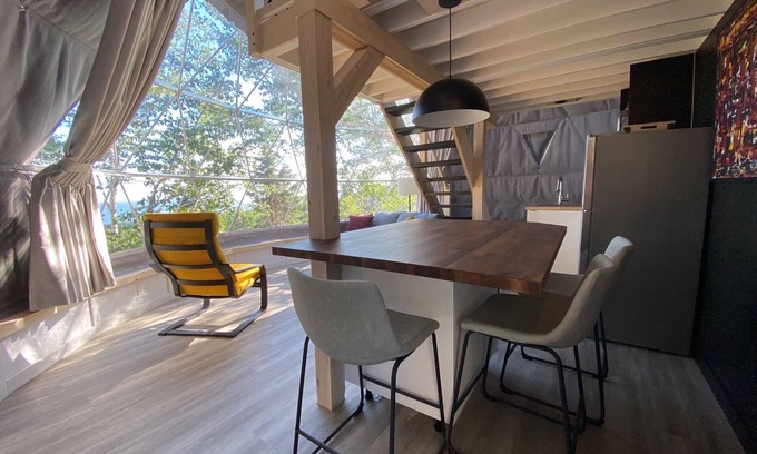Perce Ski Chalet | Forest Retreat at Domaine Renard - Rated 9.4/10!