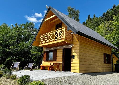 Limanowa House | Discover Domek Bogdanówka: Pet-Friendly Retreat with Breakfast