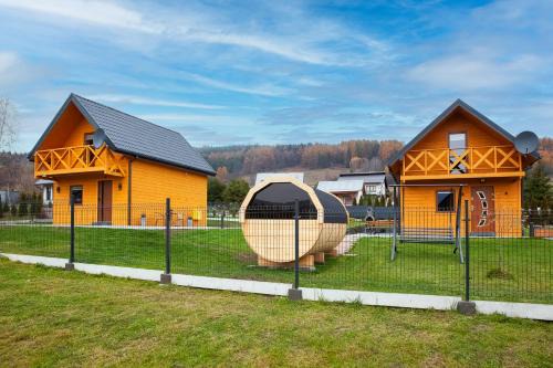 Tylicz House | Pet-Friendly Getaway at Domek Całoroczny Tylicz - 9.8/10!