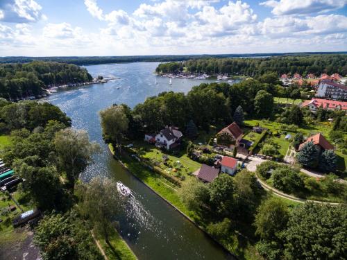 Gizycko House | Seaside Escape at Domek Ewa with Private Beach Access