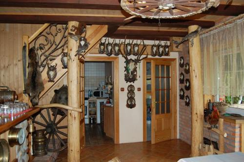 Gietrzwald Cabin | Experience Domek myśliwski: Guest Rated 10/10 & Pet Friendly