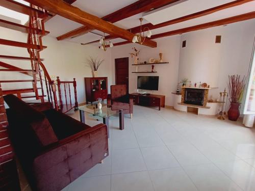gmina Moryn House | Kid-Friendly Domek na Odrzańskiej with Kitchen Amenities