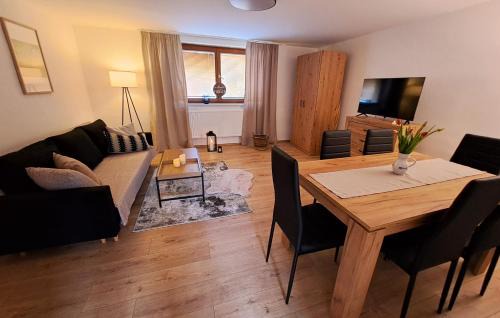 Hlohovec House | Pet-Friendly Domek na Vinohradech: Guests Rate 10/10