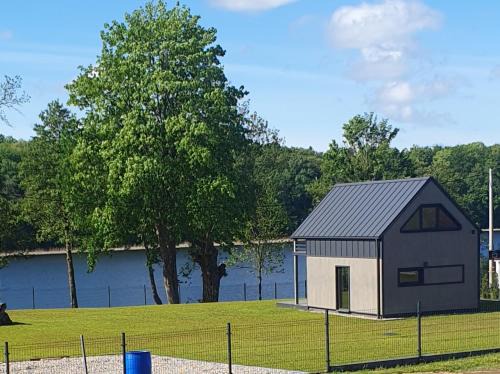Małdyty House | Idyllic Lakefront Retreat at Domek nad jeziorem w Wilamowie