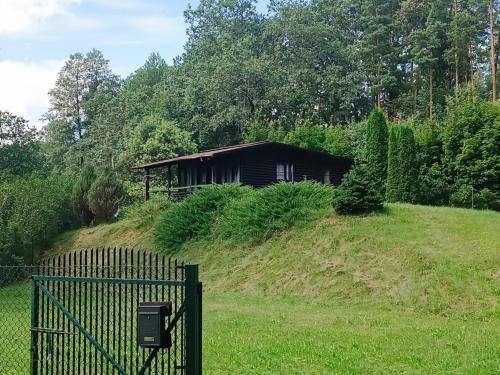 Jonkowo House | Relaxing Stay at Domek nad Trojanką by the Lake