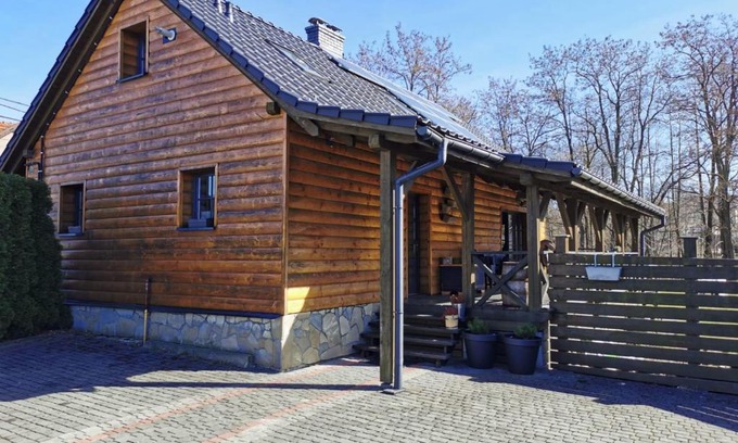 Andrychow House | Pet-Friendly Domek Socałówka with Oceanfront Views