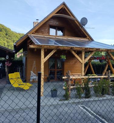 Polany Ski Chalet | Child-Friendly Retreat at Domek u Majki - Rated 9.7/10