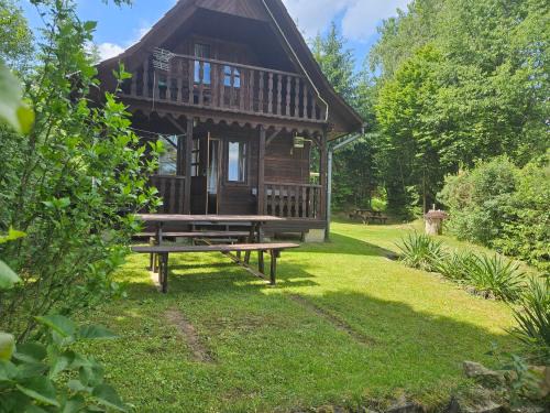 Bukowiec Cabin | Discover Domek u Marysi: Pet-Friendly Family Retreat