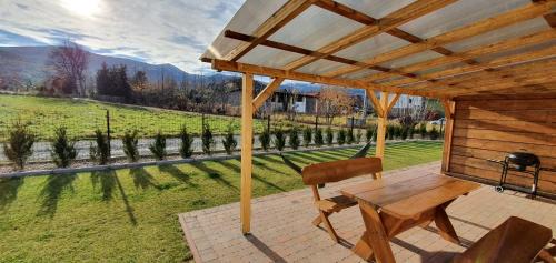 Sciegny House | Discover Domek w Karkonoszach: Pet & Child Friendly Retreat