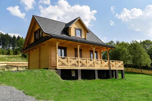 Ujsoy House | Pet-Friendly Retreat at Domek w Klisiówkach - Guest Rated 9.9