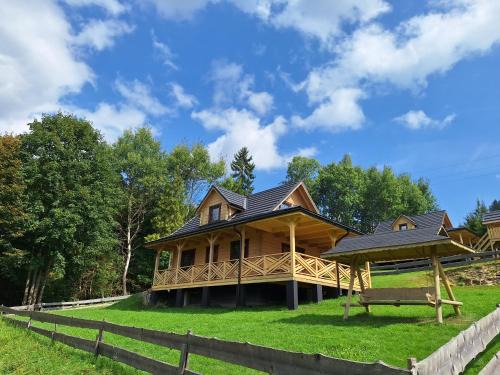 Ujsoy House | Exceptional Domek w Klisiówkach: Pet & Child Friendly Retreat