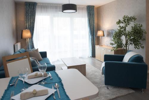 Landerneau Apartment | Excellent Stay at Domitys La Fleur de Lin with Pool & Spa