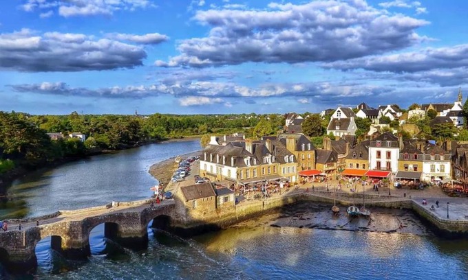 Auray Apartment | Discover Aparthotels in Auray, France with Unique Amenities