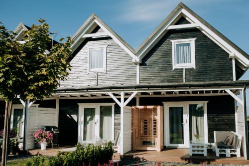 Wisla Mala Apartment | Pet-Friendly Retreat at Domki Beskidowelove Gierałtowiczki
