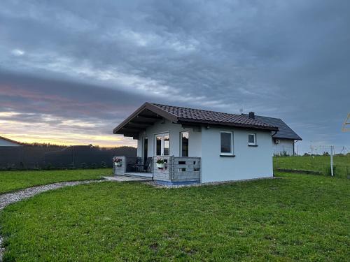 Gizycko House | Enchanting Domki Me Mazury: Guest Rated 9.9/10, Child Friendly