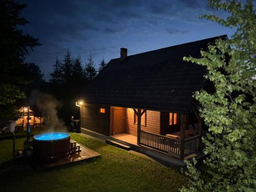 Nowica House | Experience Domki Na Wzgorzu: Guest Rated 9.8, Oceanfront Oasis