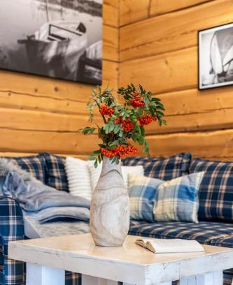 Labedziewo Cabin | Relaxing Getaway at Domki nad jeziorem Widokowo
