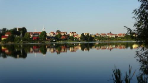 Wydminy House | Top-Rated Domki Nad Jeziorem Wydmińskim with Oceanfront Views