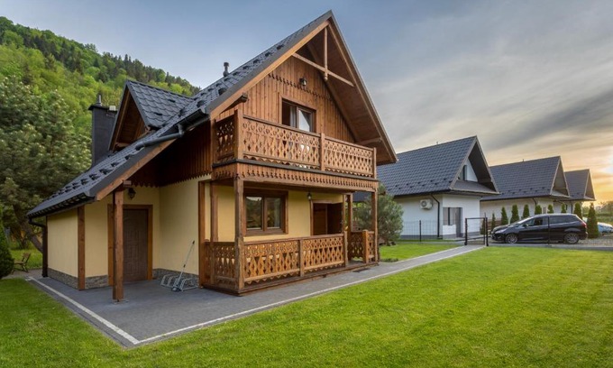 Szczawnica Ski Chalet | Pet-Friendly Retreat at Domki Pienińskie - Rated 9.5/10