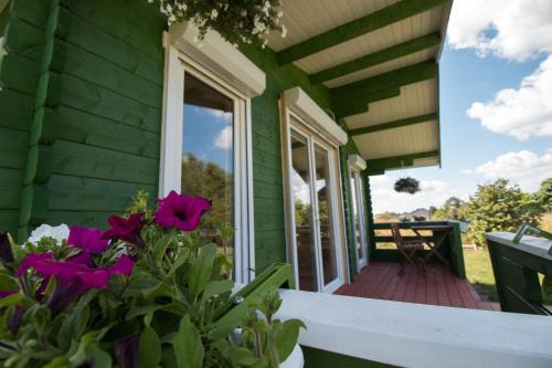 Lebieniec House | Pet-Friendly Retreat at Domki pod Łebą with Ocean Views