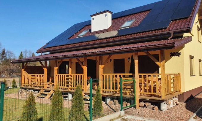 Radawa House | Pet-Friendly Domki w Radawie with Ocean Views & Family Perks
