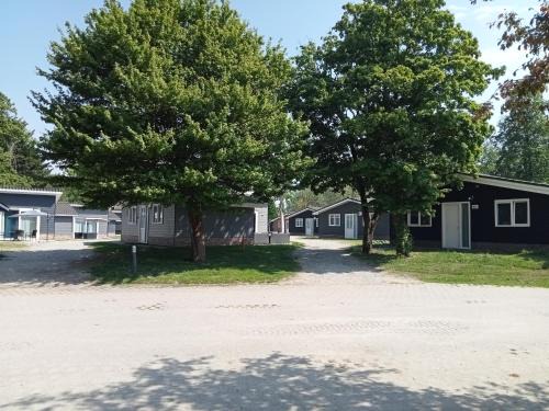 Utrecht House | Family-Friendly Domstad Resort Utrecht with Kitchen Amenities