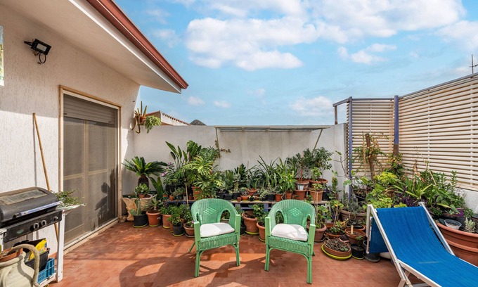 Gonnesa Apartment | Domu de Mari: Oceanfront Retreat with Terrace & Wi-Fi