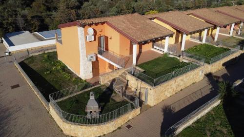 Tertenia Apartment | Dommu Imbirdi - Breathtaking Sea Views for Families