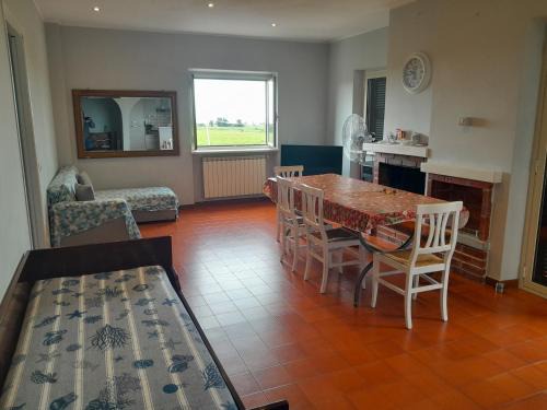 Marina di Cerveteri Apartment | domum solis