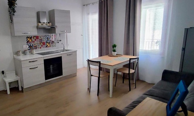 Santa Lucia del Mela House | Family-Friendly Stay at Domus i Mori, Santa Lucia del Mela
