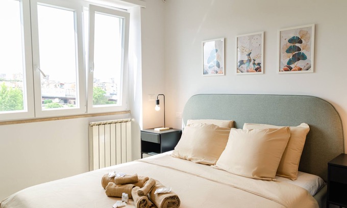 Naples Apartment | Don Gaetano Apartment: Perfectly Located in Naples